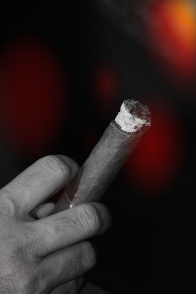 Smoky night at the Candles Lounge - Hilton Beirut Metropolitan Palace